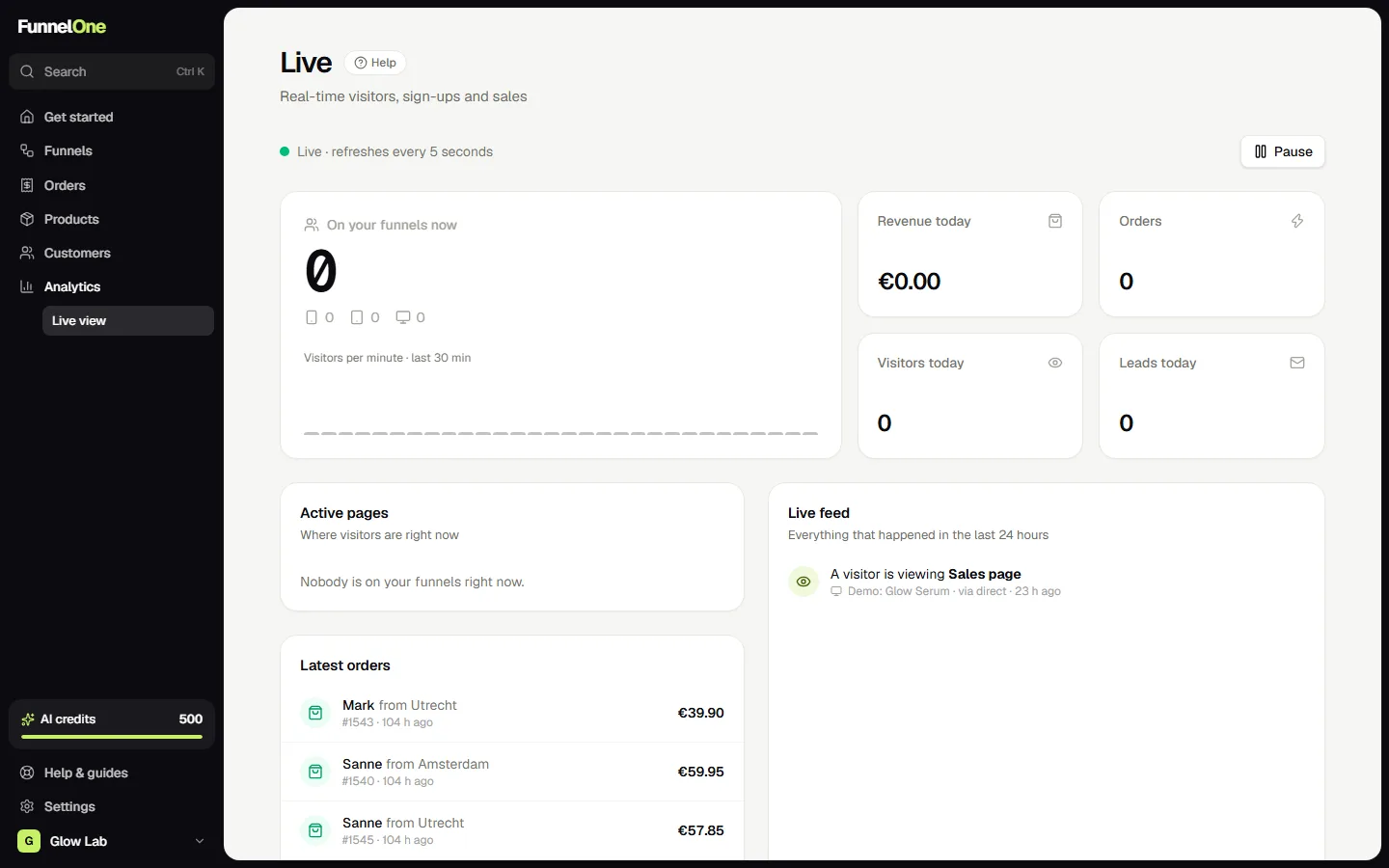 Analytics → Live view